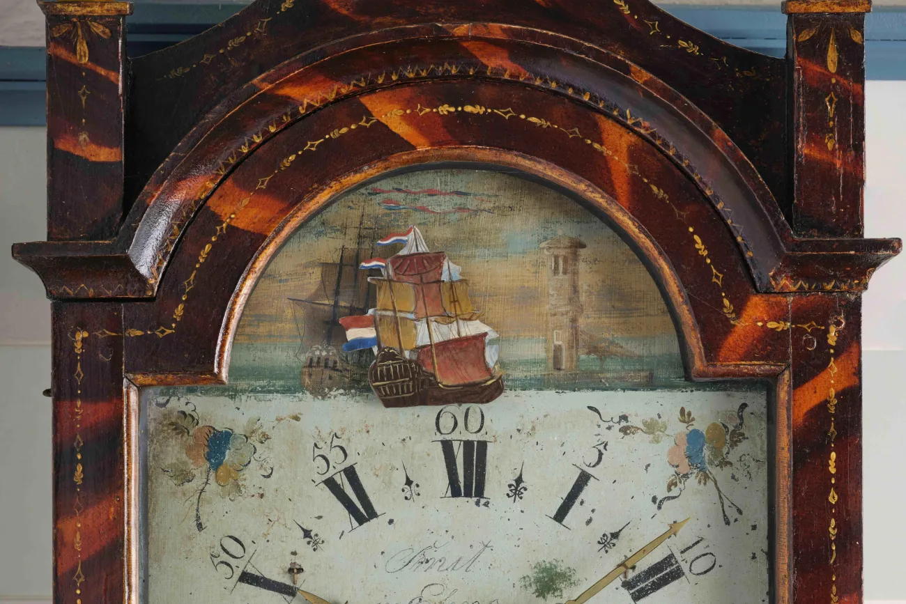 Hauptbild der Veranstaltung Ausstellungseröffnung „Zeitlos! Friesische Uhren und Uhrmacherkunst“