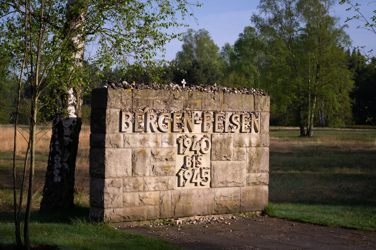 Hauptbild der Veranstaltung Vortrag: Das Trauma des Holocaust. Lebensgeschichten von Überlebenden des KZ Bergen-Belsen