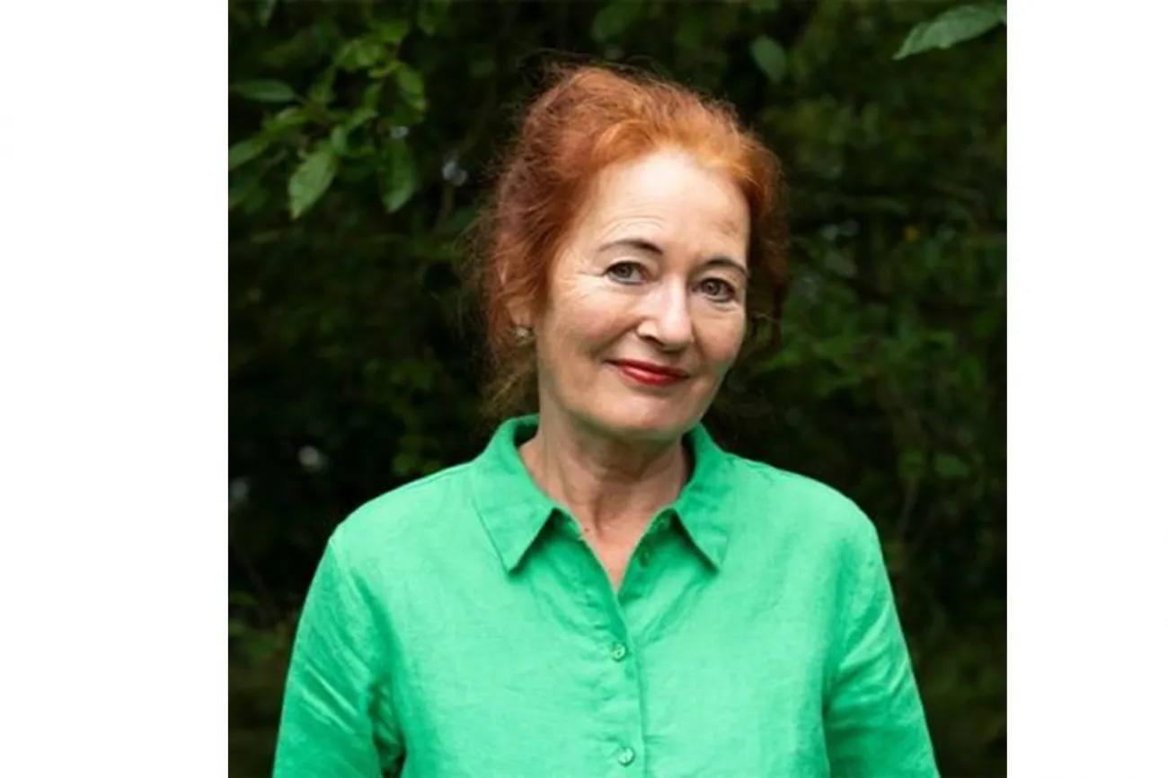 Hauptbild der Veranstaltung Lesung: "Die kleinste größte Welt" - Katrin de Vries