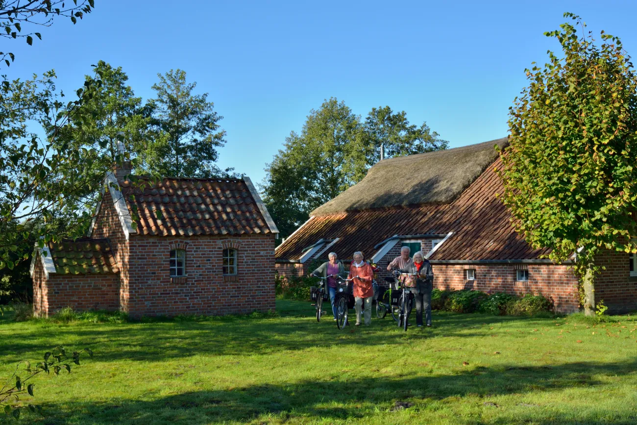 Hauptbild der Veranstaltung Teetied in Heiten's Huus