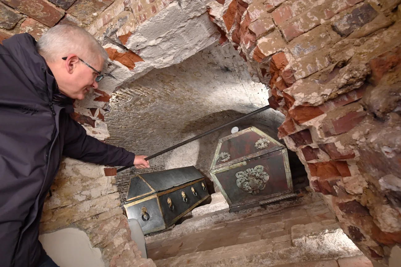 Hauptbild der Veranstaltung Themenführung Kirche mit Grafengruft