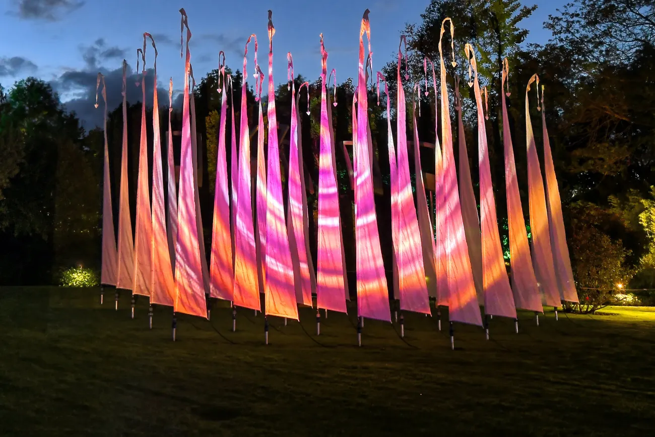 Hauptbild der Veranstaltung Illumination – "Lichtzauber im Park"