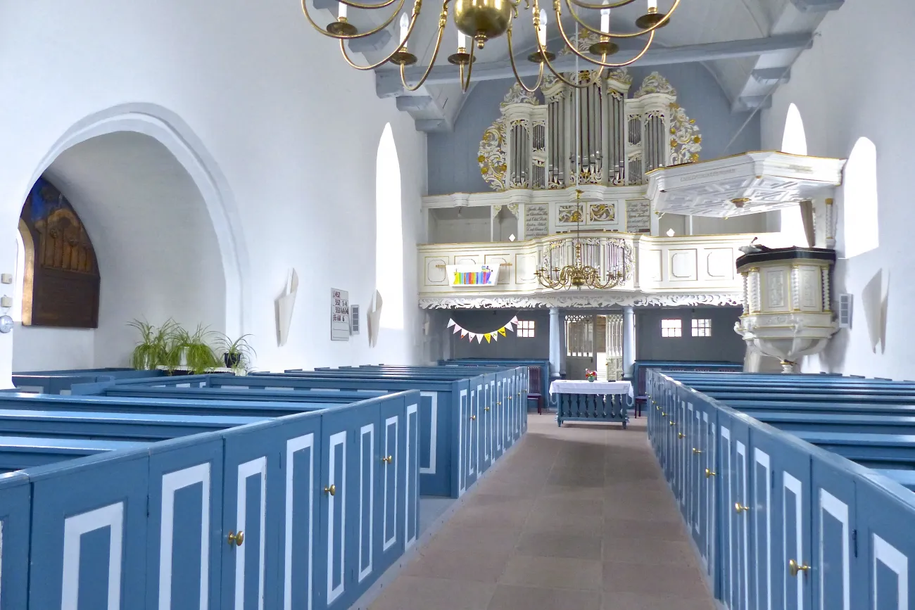 Hauptbild der Veranstaltung Krummhörner Orgelfrühling 2025: Festgottesdienst in Manslagt