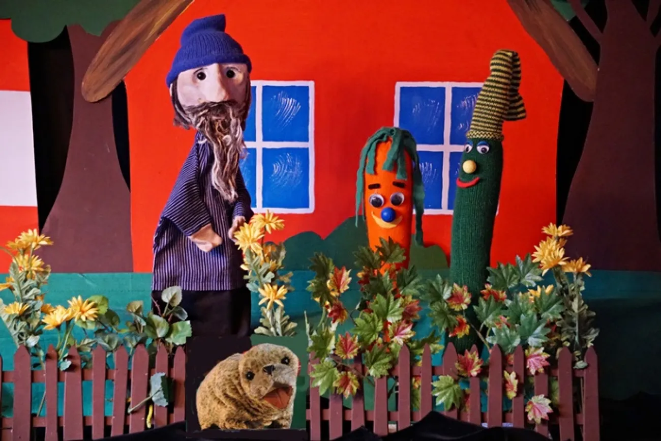 Hauptbild der Veranstaltung Rudi, der kleine Seehung, Kindertheater