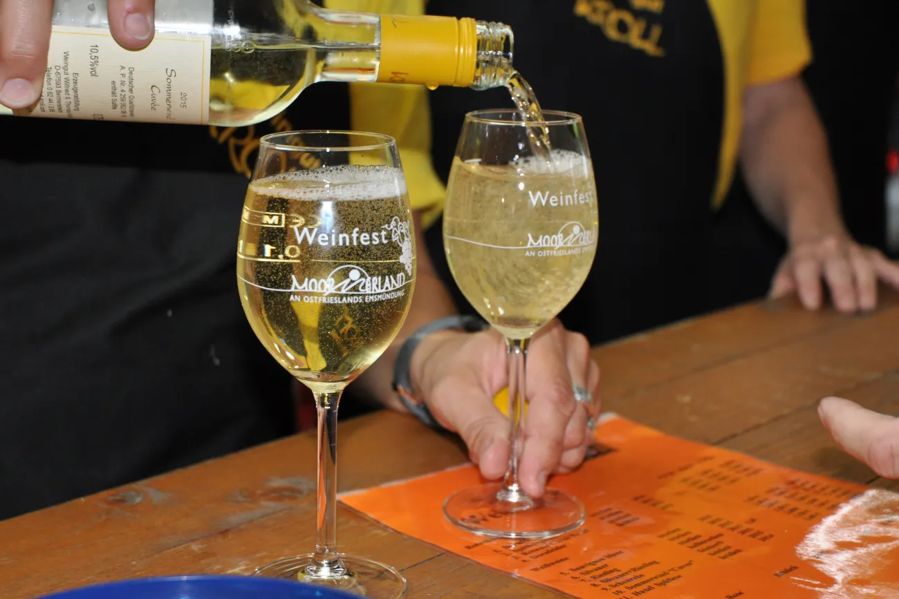 Hauptbild der Veranstaltung Moormerländer Weinfest