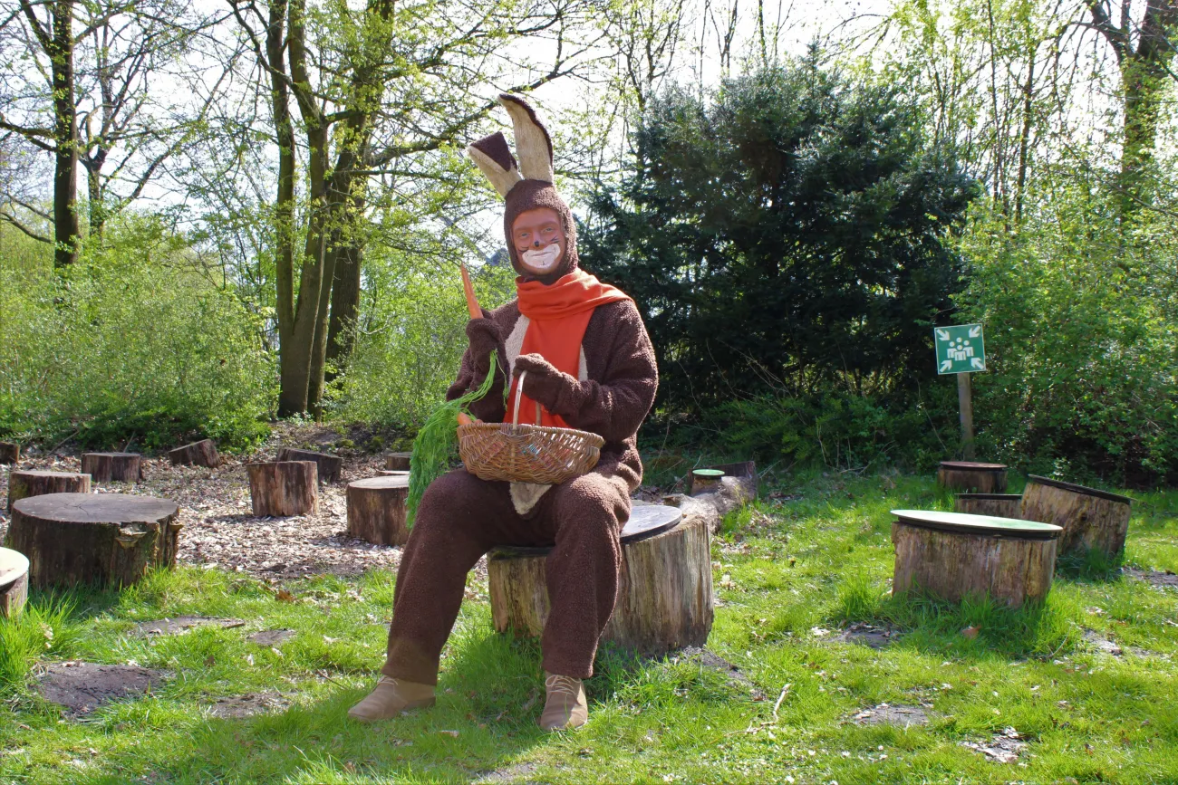 Osterhase im Museumsdorf