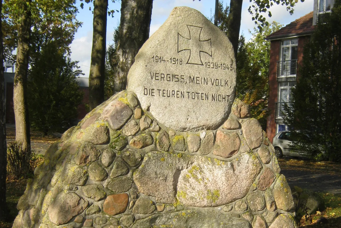 Rhauderfehn Denkmall