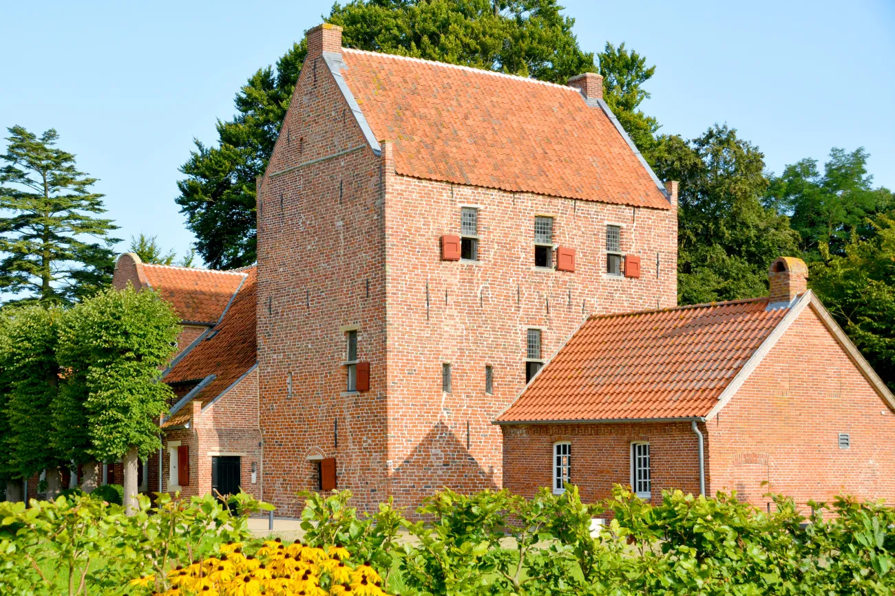 Steinhaus Bunderhee
