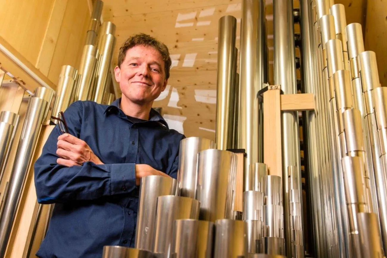 Akkordeon meets Orgel  Akkordeon Orchester Papenburg mit Ralf Stiewe an der Orgel