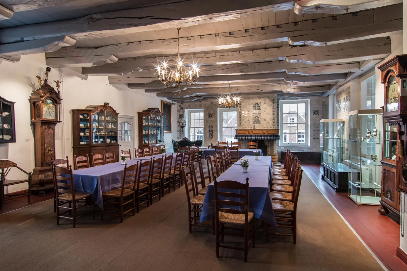 Festsaal des Ostfriesischen Teemuseums