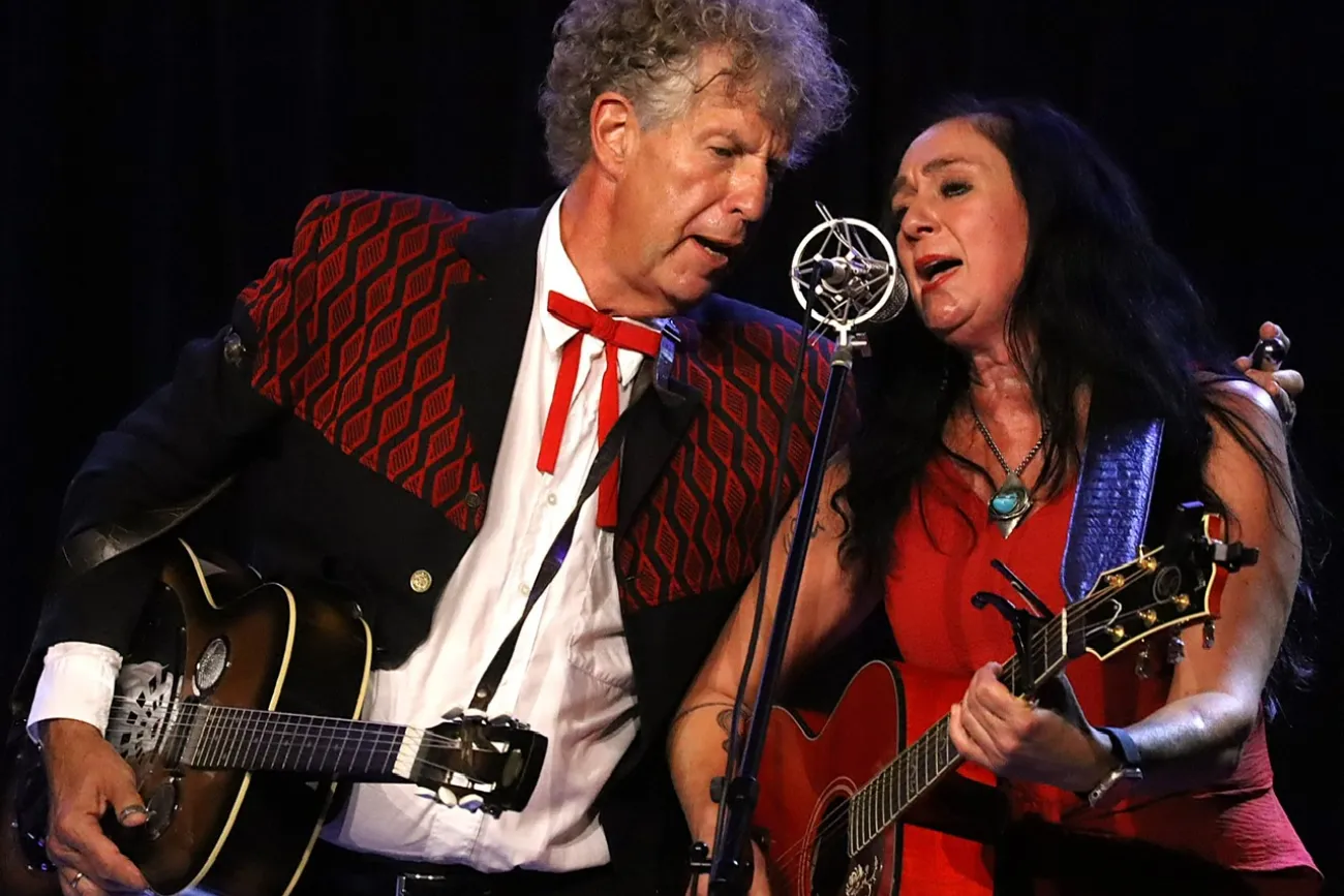 Sievert Ahrend & Jolina Carl live in Leer