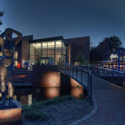 Hauptbild der Veranstaltung Langer Kunstabend - "Auf ein Bier mit..." Art Talk