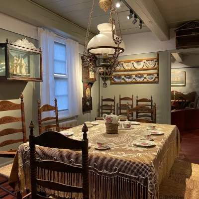 Hauptbild der Veranstaltung Teekultur in Ostfriesland - Führung durch das Kapitänshaus auf den Spuren der ostfriesischen Teekultur mit anschließendem Teetrinken