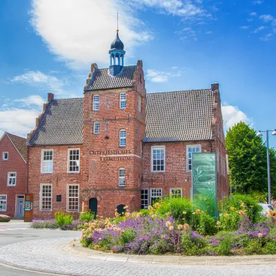 Das Alte Rathaus - Hauptgebäude des Ostfriesischen Teemuseums Norden