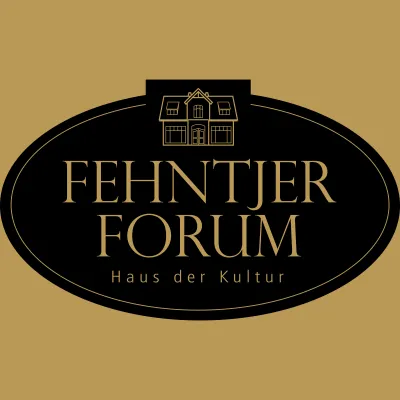Logo Fehntjer Forum mit goldenem Hintergrund