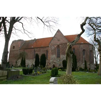 Ev.-luth. St. Mauritius Kirche Reepsholt-Friedeburg