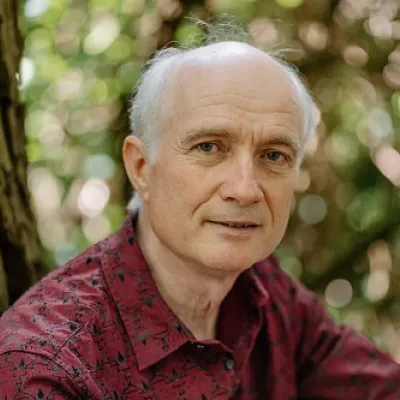 Porträtfoto von Jörg Schmid