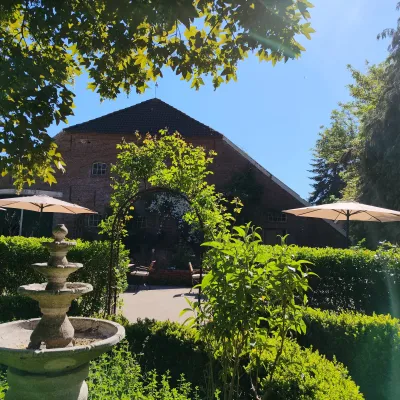FährPadHof Scheunenseite