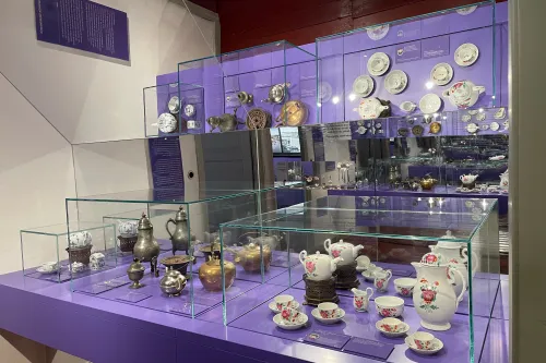 Hauptbild der Veranstaltung Teekultur in Ostfriesland - Führung durch das Kapitänshaus auf den Spuren der ostfriesischen Teekultur mit anschließendem Teetrinken