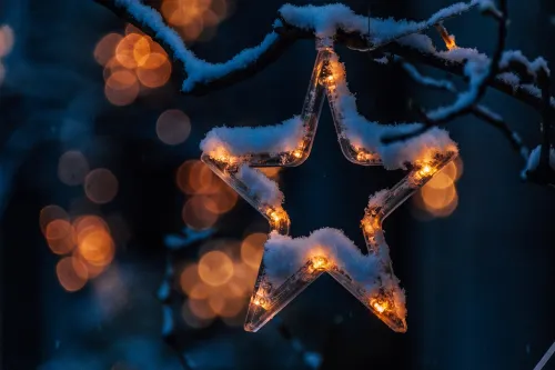 Hauptbild der Veranstaltung Adventstreff im Hüttendorf