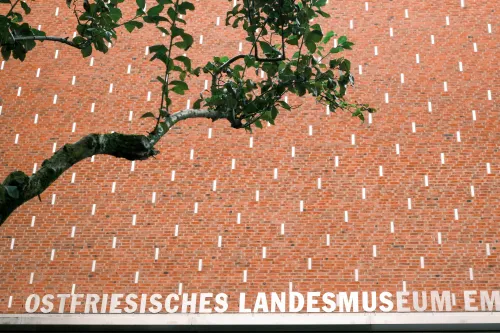 Hauptbild der Veranstaltung Im Fokus: Elisabeth Tatenberg - Abendführung durch die Neue Galerie des Ostfriesischen Landesmuseums Emden