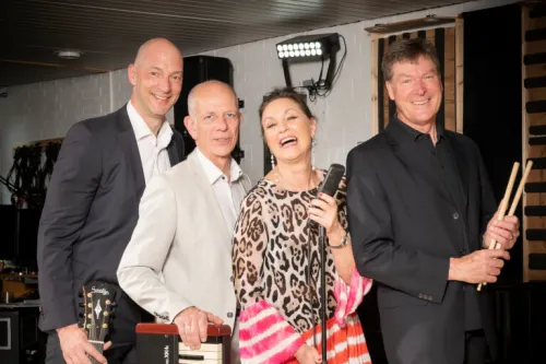 Hauptbild der Veranstaltung Ellen Obier und Band "Swinging Entertainment"