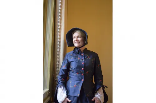 Hauptbild der Veranstaltung Zeitreisenführung auf Schloss Evenburg - Hildur von Wedel - 1864 - Eine Norwegerin in Loga