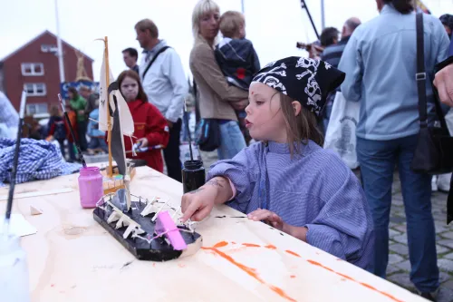 Hauptbild der Veranstaltung Emder Kinderfest