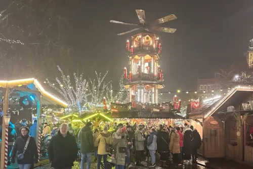 Hauptbild der Veranstaltung Weihnachtliche Stadtführung in Emden