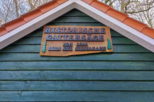 Hauptbild der Veranstaltung Historische Gattersäge in Betrieb