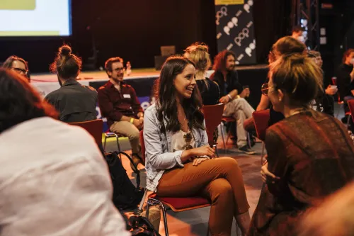 Die Ziele von „connect[pop]“ sind Vernetzung und Wissenstransfer von Akteurinnen und Akteuren der Popkulturszene in ländlichen Regionen Niedersachsens