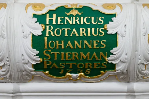 Detail der Kanzel des Groninger Bildhauers Casper Struiwig aus dem Jahr 1738