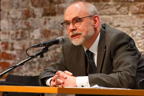 Organisiert die Lange Nacht in der Bibliothek: Dr. Michael Weichenhan