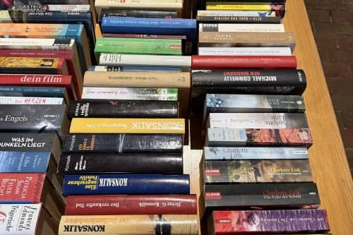 Bücherflohmarkt