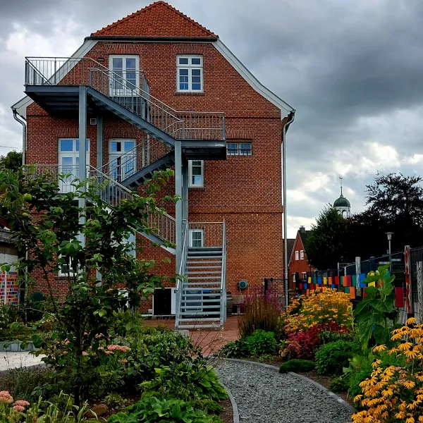 Seitenansicht Bürgerhaus Jemgum