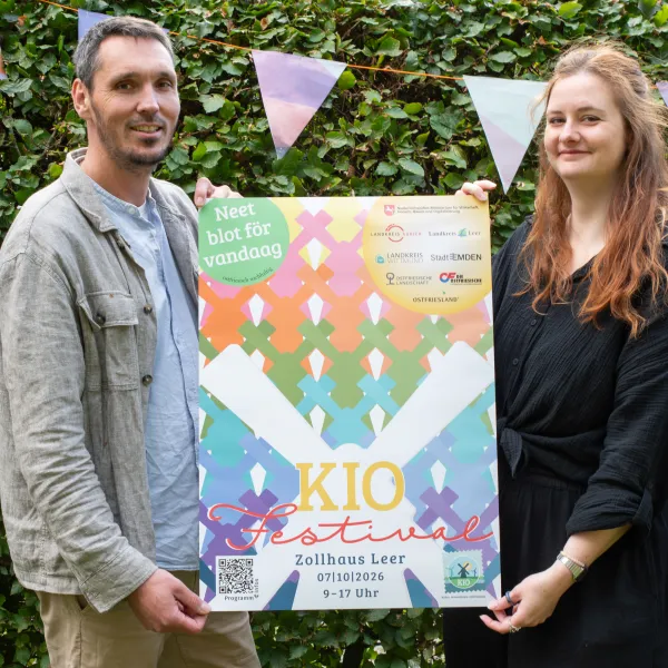 Cai-Olaf Wilgeroth und Charlotte Hahn aus dem KIO-Team freuen sich auf das KIO-Festival.