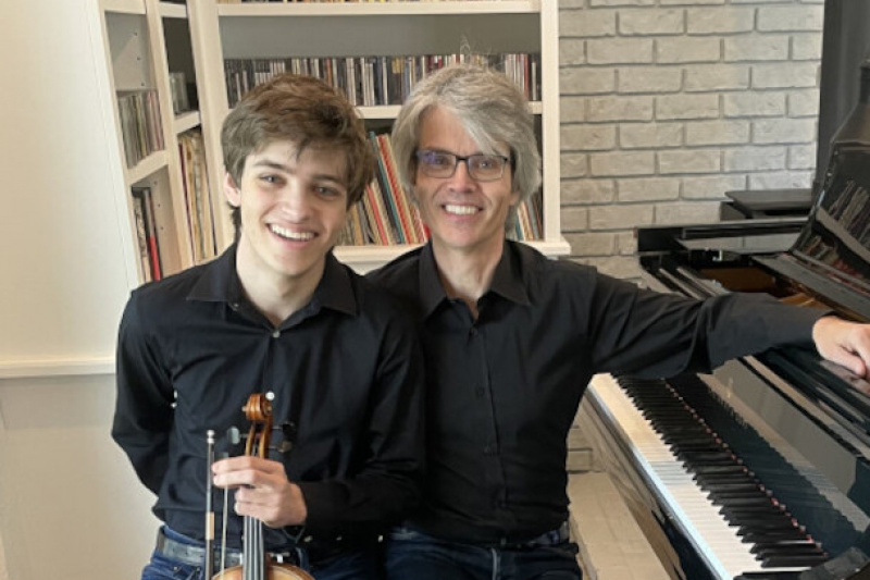 Ariel Pawlik-Zwiebel (Violine) // Markus Pawlik (Klavier)