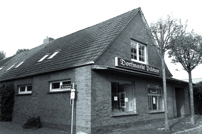 Der Pilsumer Dorfmarkt 2015.