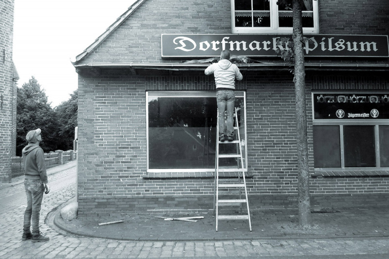Der alte Dorfmarkt von vorne.