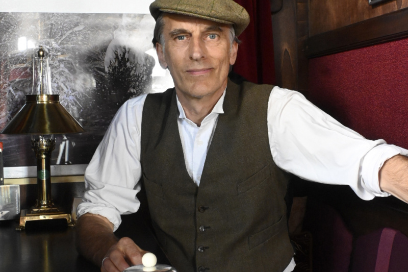 Im Orientexpress bei einer Tasse Tee