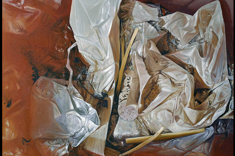 Restabfall, Papier, Käse, Weinkorken etc. in roter Mülltüte Öl/Lw