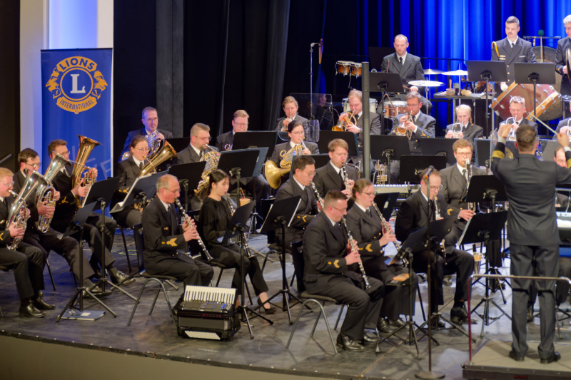 Blick auf den linken Teil des Orchesters