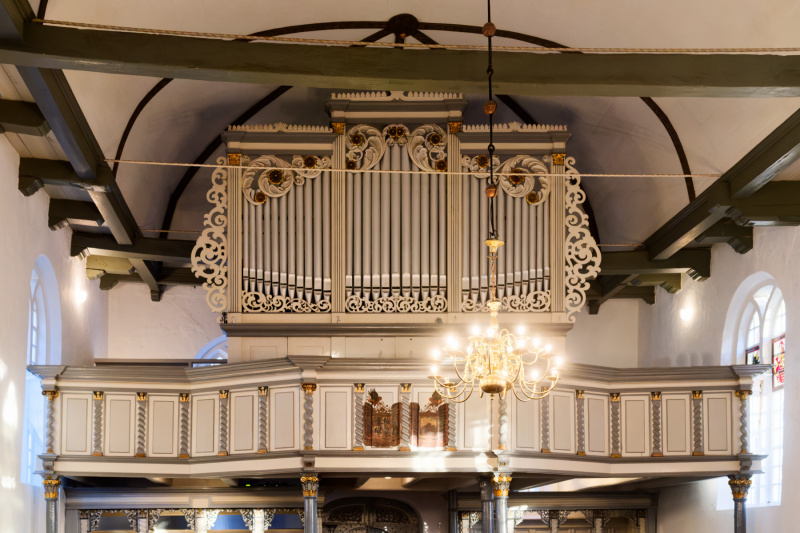 Die mächtige Beckmann-Orgel von 1864 bleibt heute still