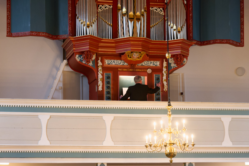 Dritter Teil des Konzerts: Wieder an der Orgel