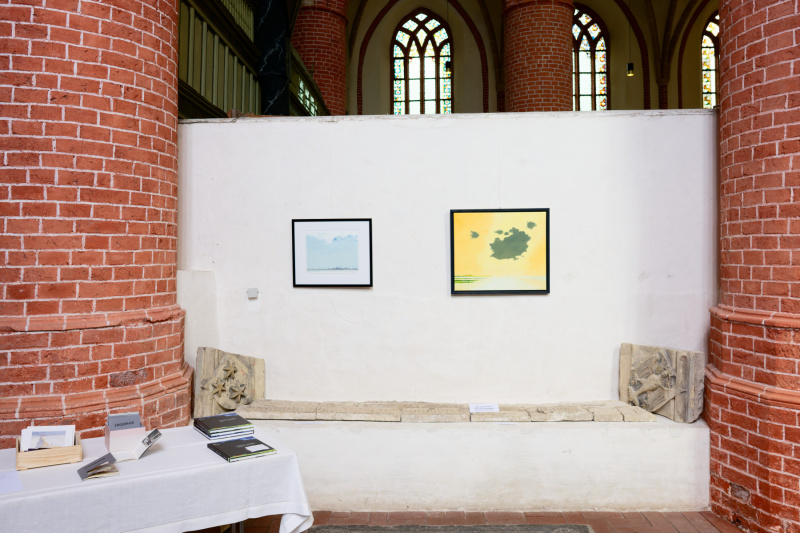 ... an der Innenwand – ...