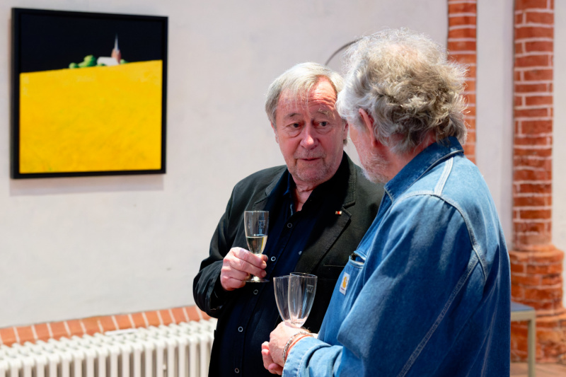 Herbert Müller im Gespräch mit einem Gast