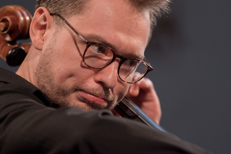 Feines Gespür für Klangfarben: der Cellist des Trios, Christoph Lamprecht