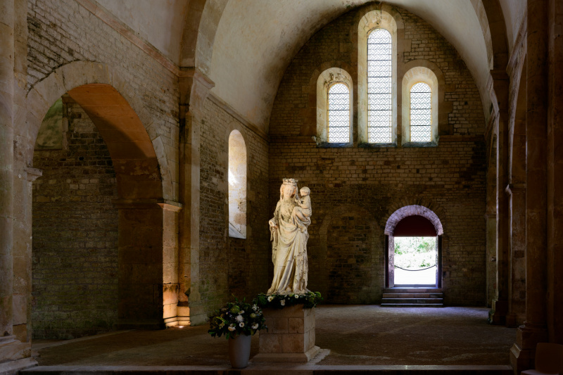Die Statue der „Madonna von Fontenay“ aus dem 13. Jahrhundert