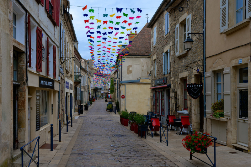 Gd Rue de Aristide Brian, Avallon
