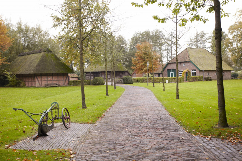 Rauchkate Schloss Neuenburg Handwerk